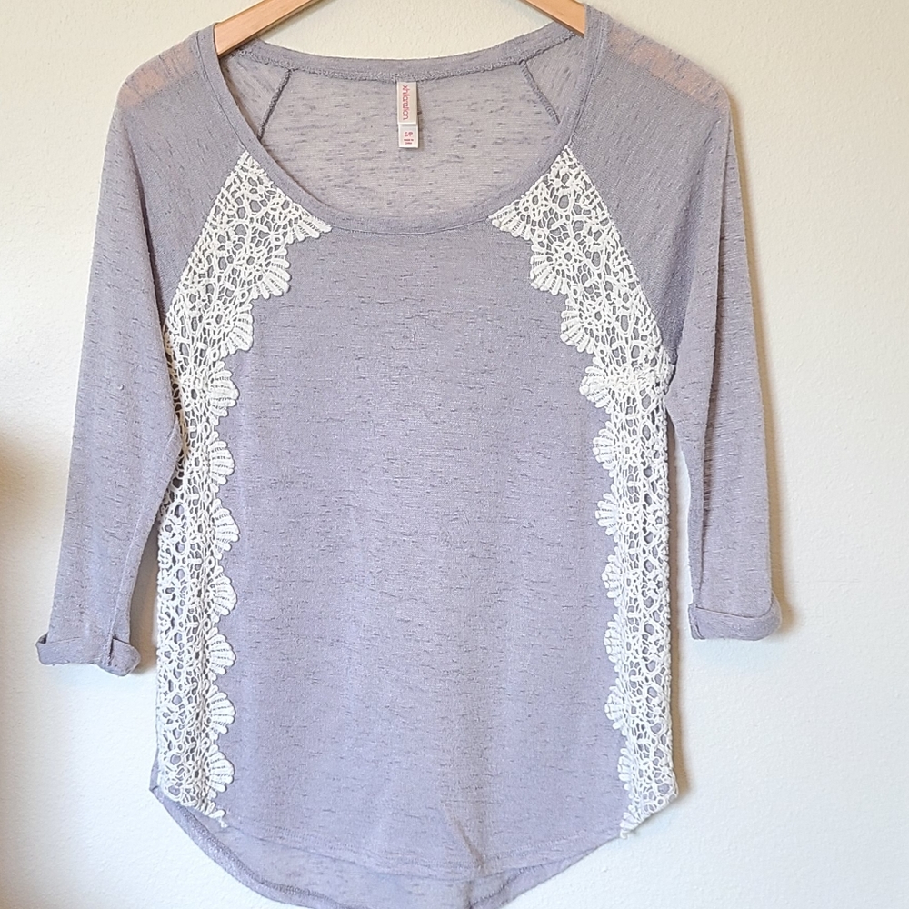 Xhilaration juniors top